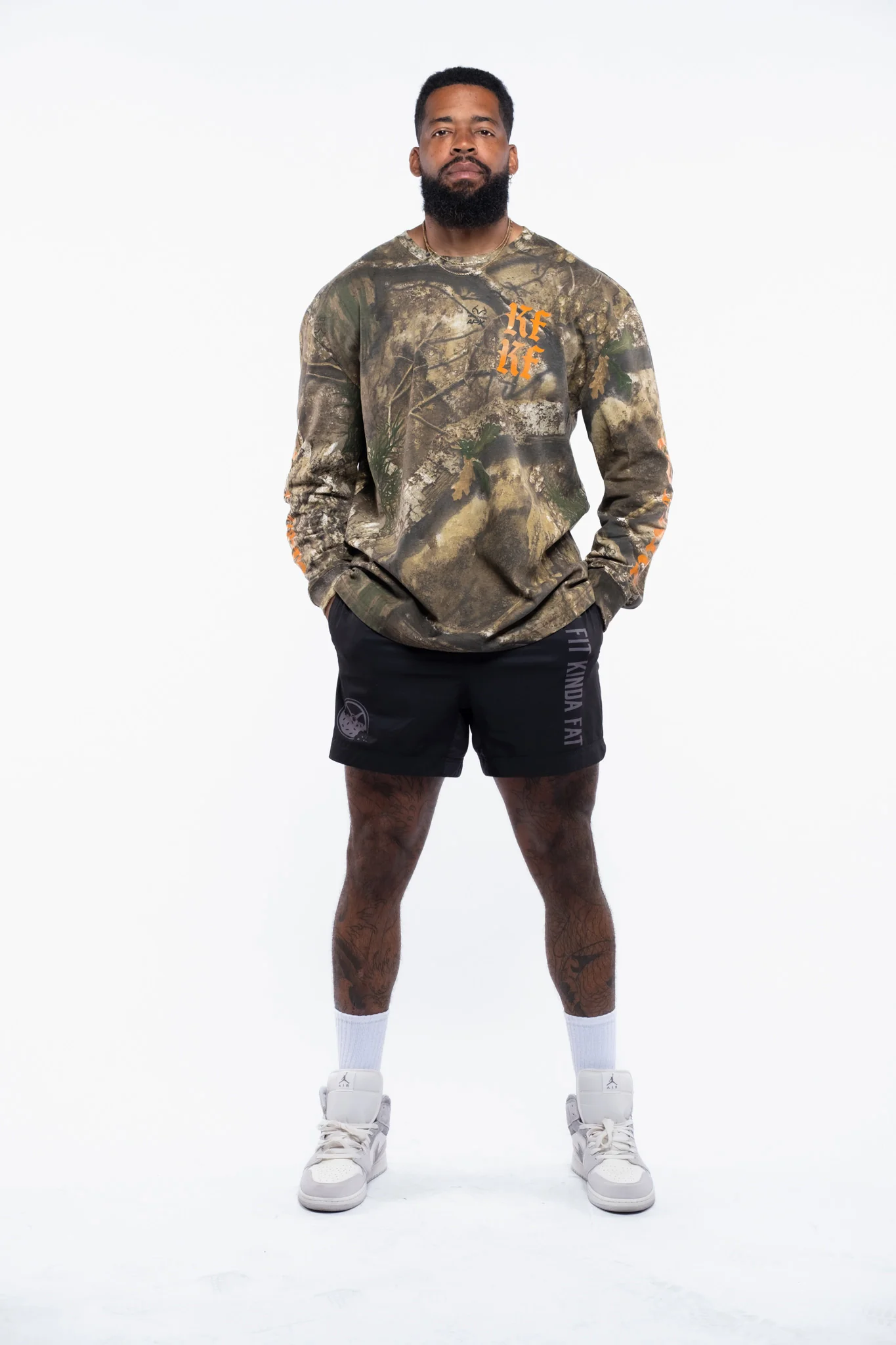 Bulking Season Realtree APX Longsleeve - Image 10
