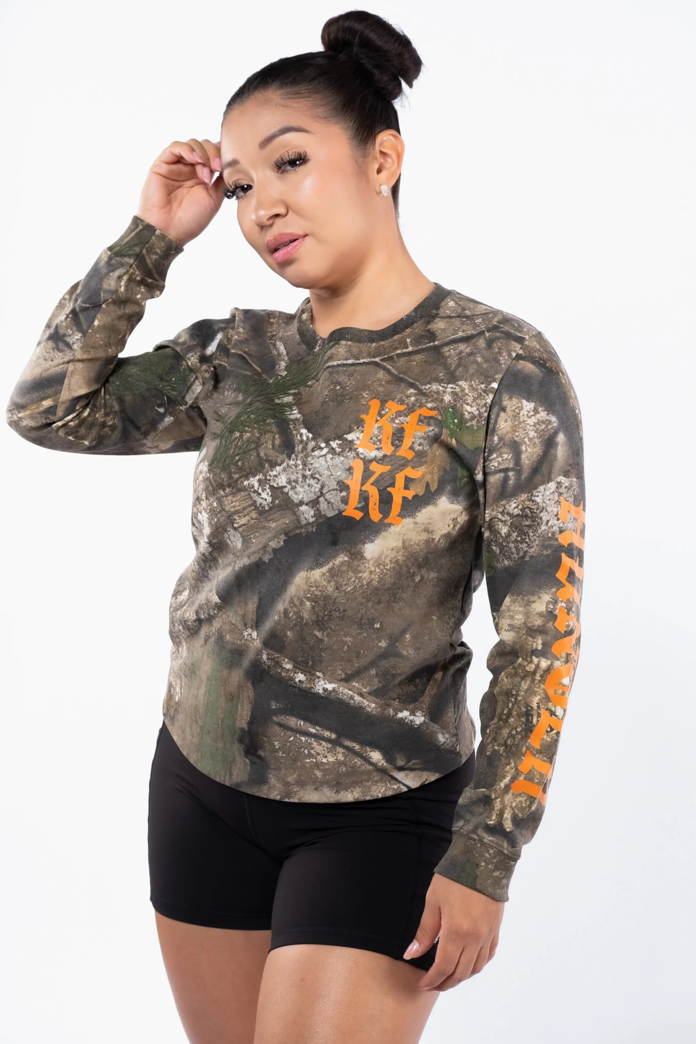 Bulking Season Realtree APX Longsleeve - Image 4