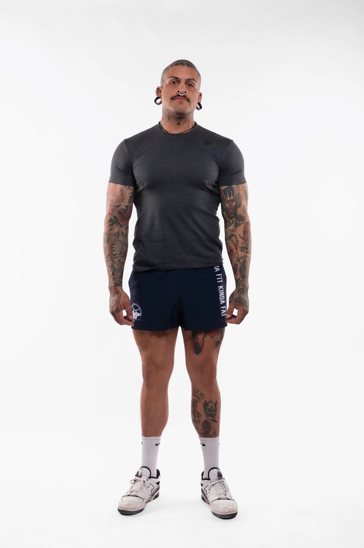 Icon Signature Blend T-Shirt - Image 9
