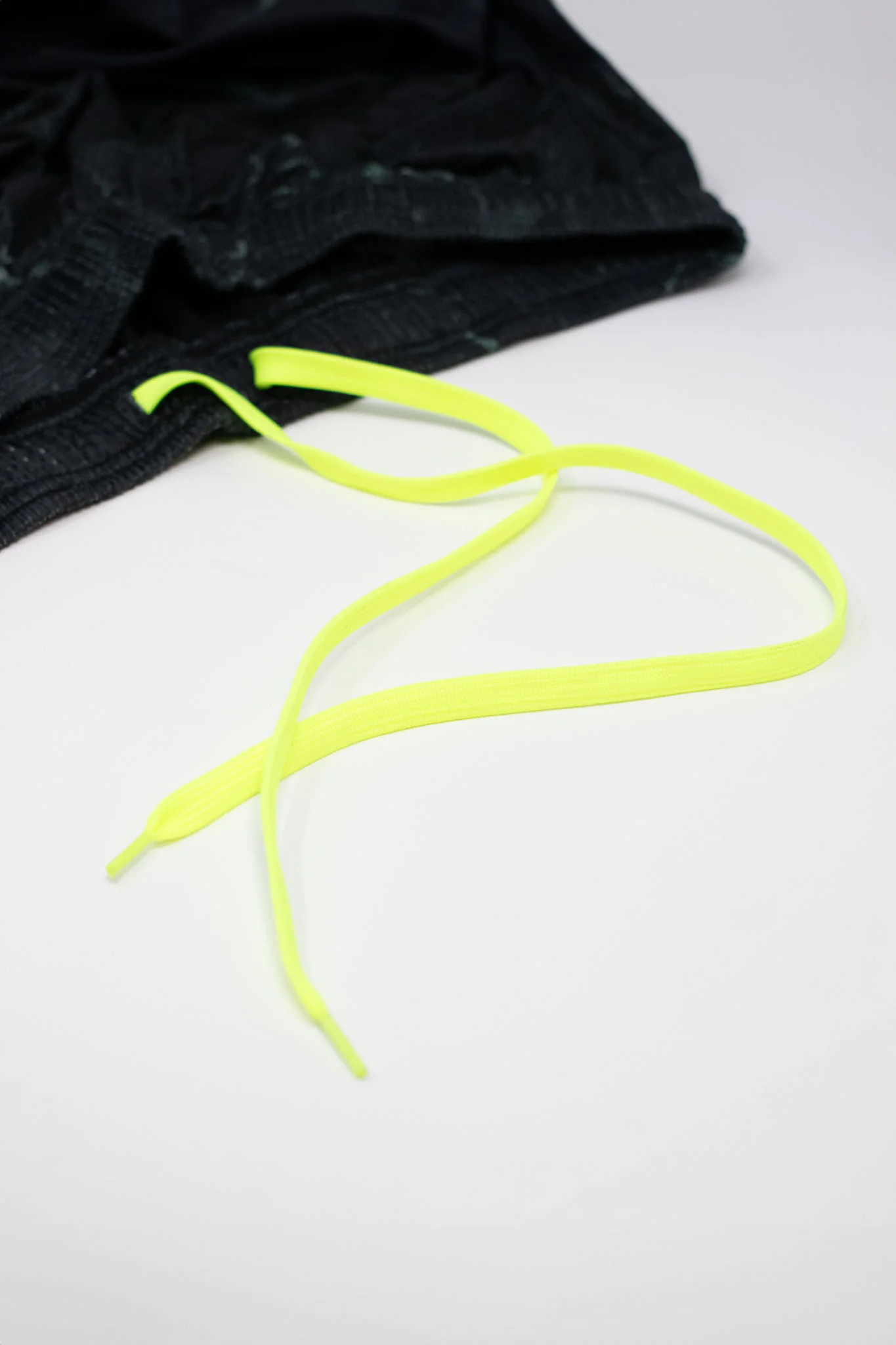 Nori Signature 5.5" Mesh Shorts - Image 10
