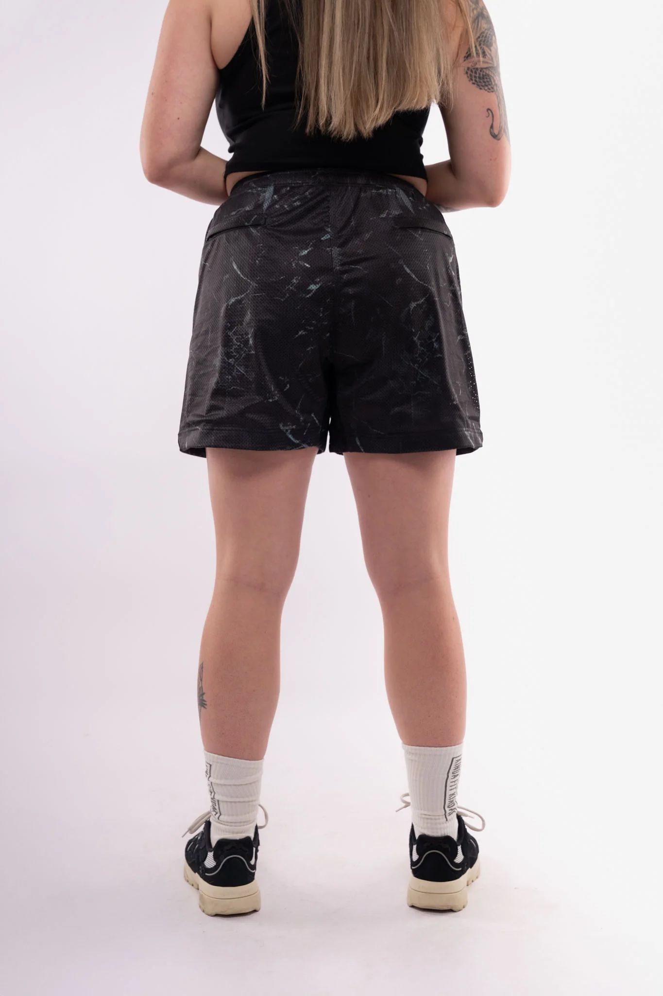 Nori Signature 5.5" Mesh Shorts - Image 5