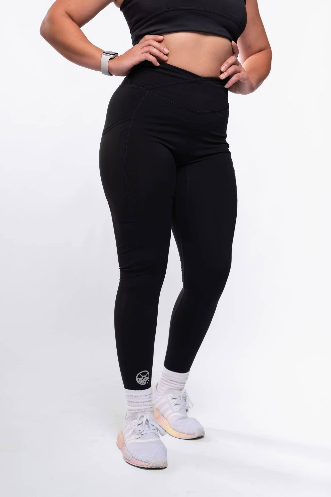 Radiant Women's Crossover High-Waisted Leggings - Image 5