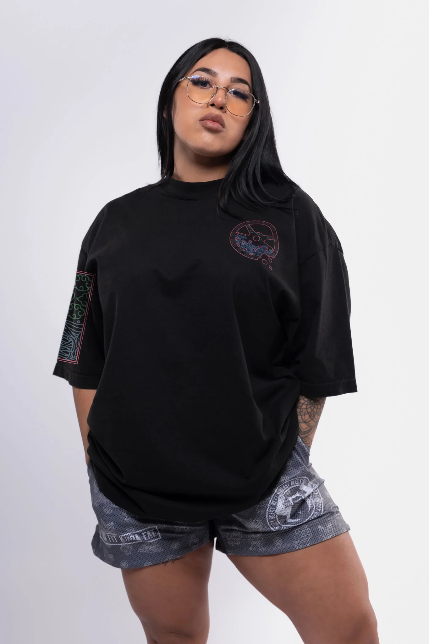 Wheyquaza vs Gyarolldos Premium Oversized T-Shirt - Image 4
