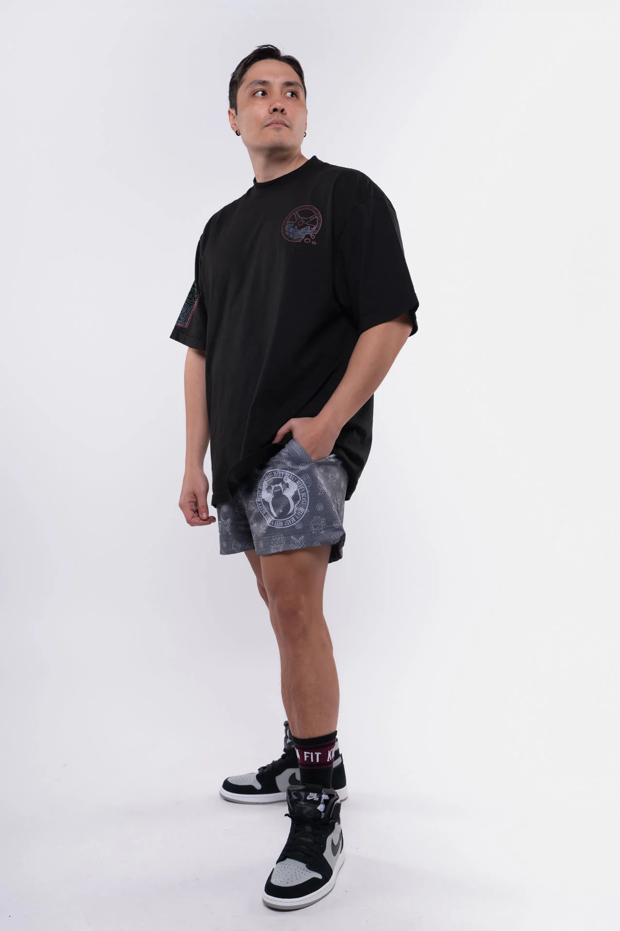 Wheyquaza vs Gyarolldos Premium Oversized T-Shirt - Image 6